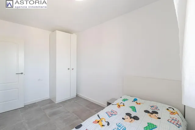 Calle Diamantino García — 19