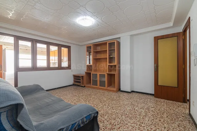 ¿Buscas una gran vivienda a escasos metros del centro? — 13