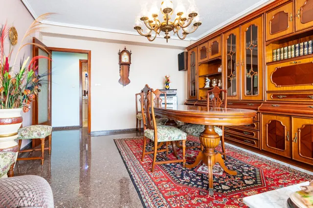 Piso en venta en calle Alcácer Valencia — 24