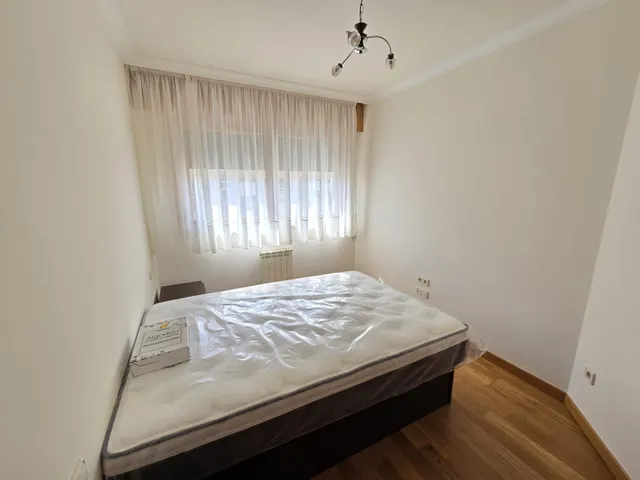 VIVIENDA IMPECABLE CON GARAJE Y BODEGA — 30