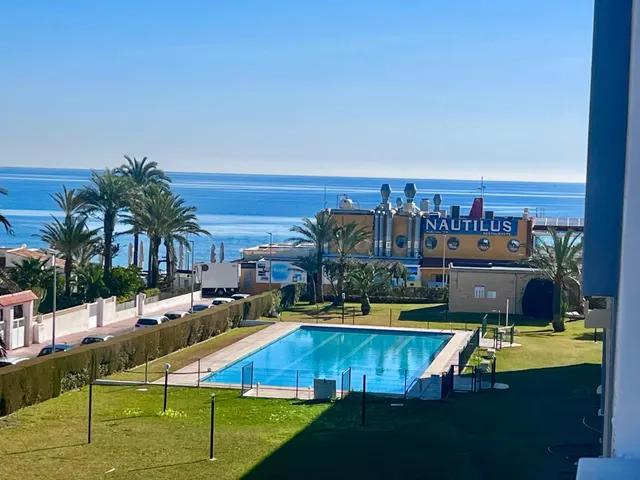 Apartamento reformado de 3 dormitorios 2 baños en punta prima (orihuela costa) — 33