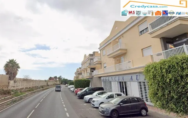 Tenerife Sur. Guargacho. Piso de 3 habitaciones con garaje y