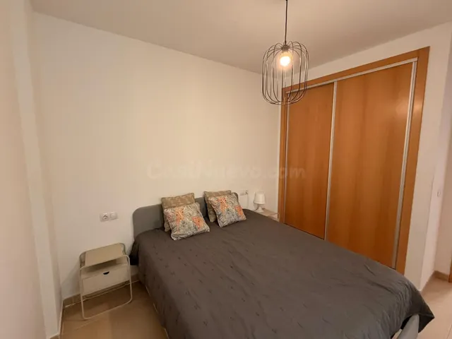Luminoso apartamento de 2 dormitorios en zona residencial de - foto 4