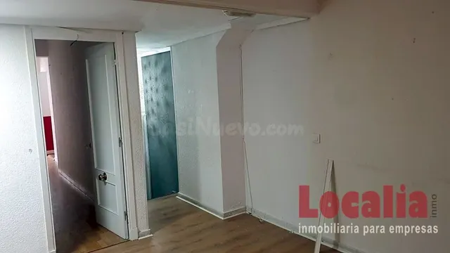 Local con múltiples oficinas en el centro de Santander - foto 4