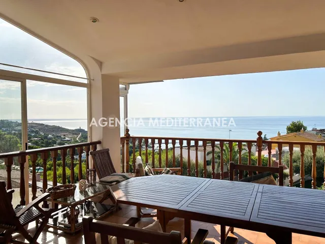 Espectacular villa con vistas al Mediterráneo - foto 4
