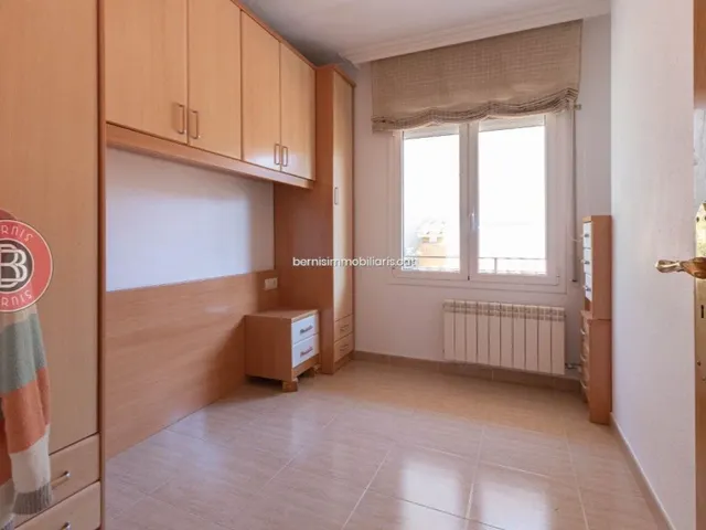 Chalet 5 habitaciones 238m² en venta - Carretera Igualada — 30
