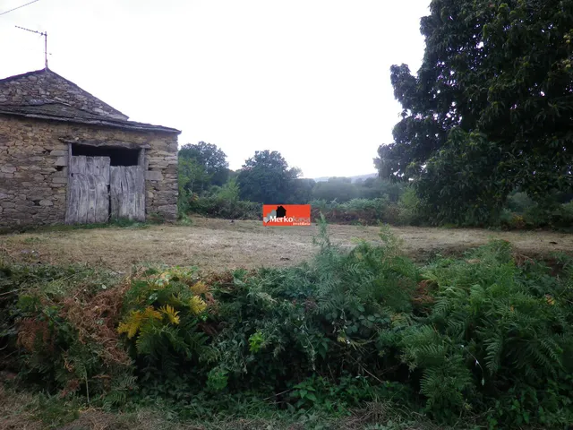 SE VENDE VIVIENDA TÍPICA GALLEGA CON PROYECTO PARA REHABILITAR EN FRIOL — 5