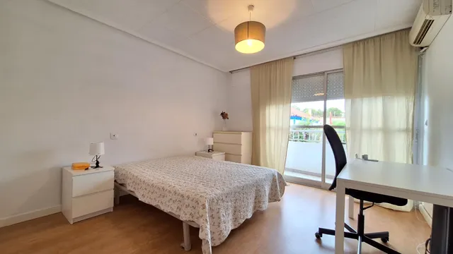 Piso de 3 dormitorios en Javali Viejo — 10