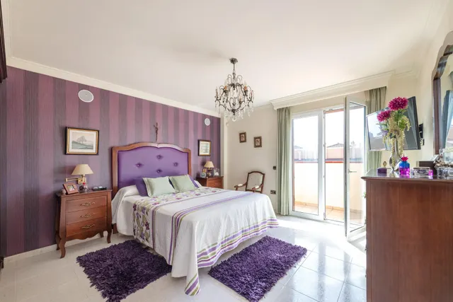 DOS CHALETS  A 100 METROS DE LA PLAYA, RINCON DE LA VICTORIA — 25