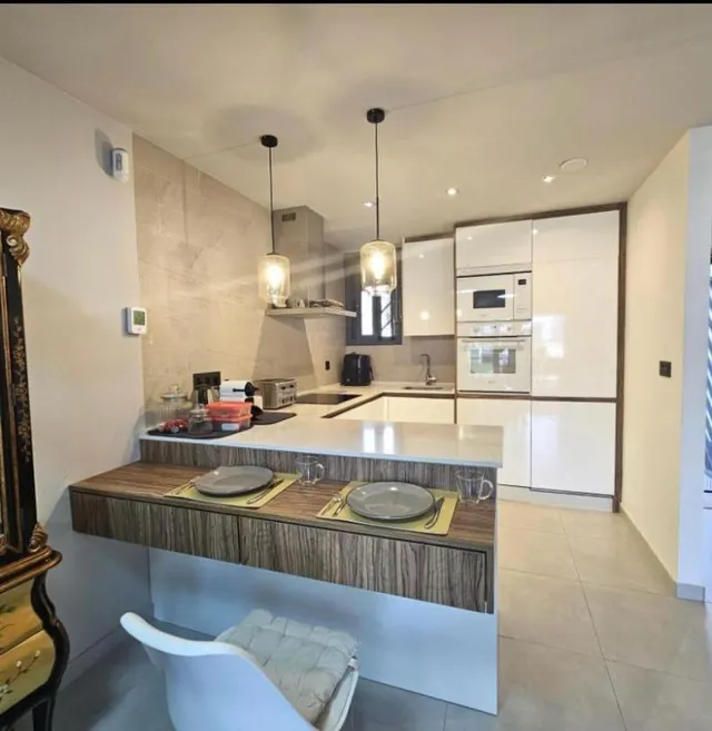 Apartamento 2 habitaciones 84m² en venta - Urbanizaciones — 9