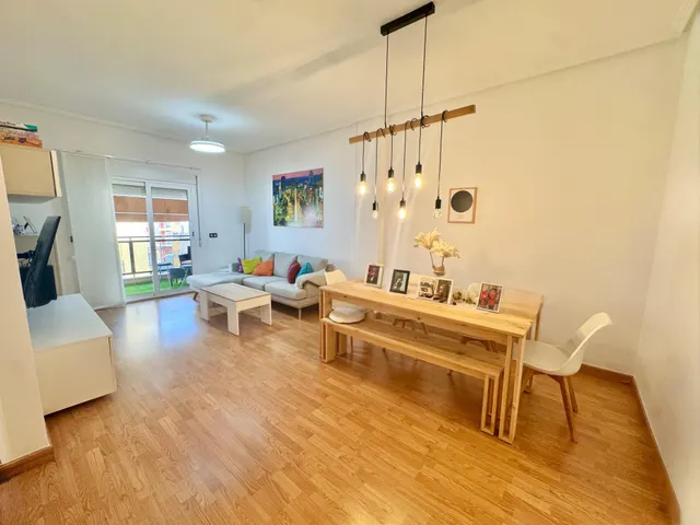 Impresionante Piso Seminuevo en Orihuela, con balcón, muy luminoso.. en zona Espeñetas  ¡Tu Nuevo Hogar Te Espera! — 16