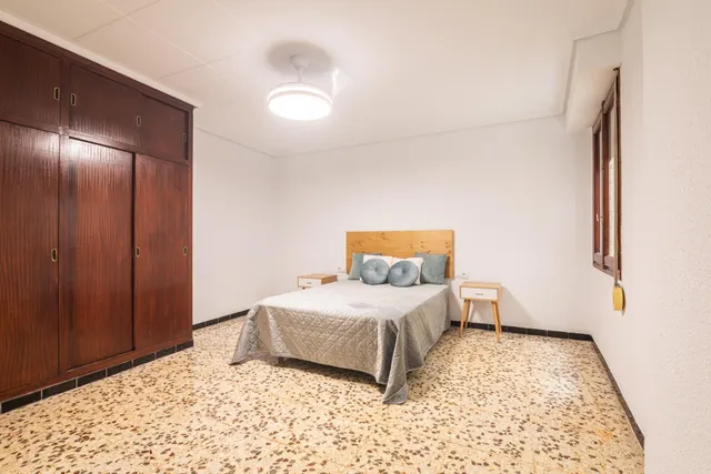 ¡PISO EN ALQUILER EN PLENO CENTRO DE ELCHE! — 15