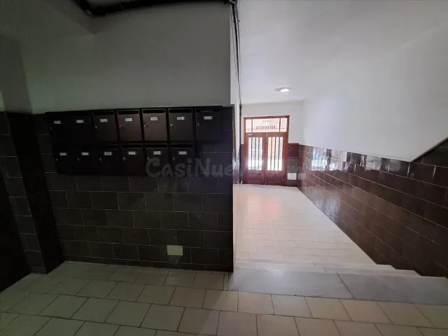 Apartamento 4 habitaciones 93m² en venta - Playa de poniente - foto 2