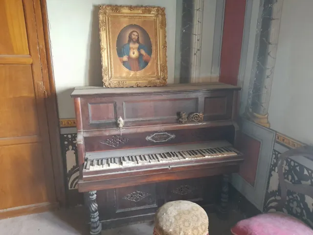 OPORTUNIDEA CASA SEÑORIAL HISTORICA A REFORMAR EN BOT ( Terra Alta) — 50