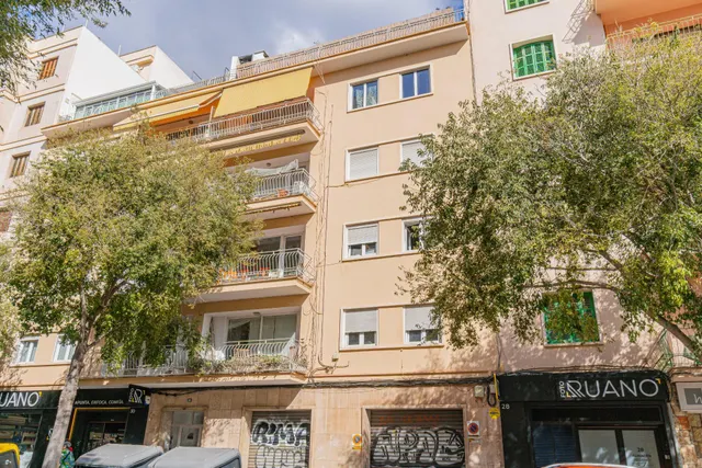 Primer piso reformado con ascensor, terraza y balcon, en bons aires — 22
