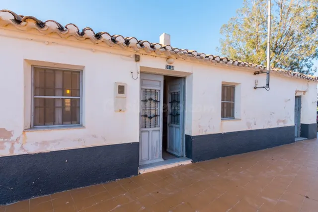 Finca de 26740 m2 de regadío en Alhama de Murcia con casa de - foto 3