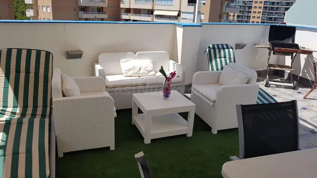 ESPECTACULAR ÁTICO DÚPLEX EN PRIMERA LÍNEA Y VISTAS AL MAR,  - foto 4