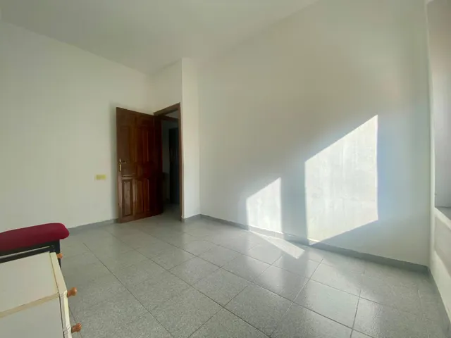 Gran casa de pueblo a dos calles en el centro — 19