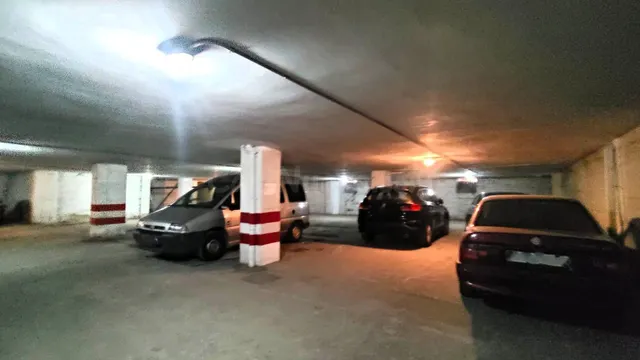 PLAZA DE GARAJE EN SAN JUAN - foto 4