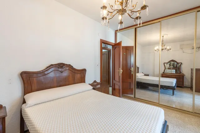 Estupendo piso  en la última planta en calle doctor azpitarte — 21
