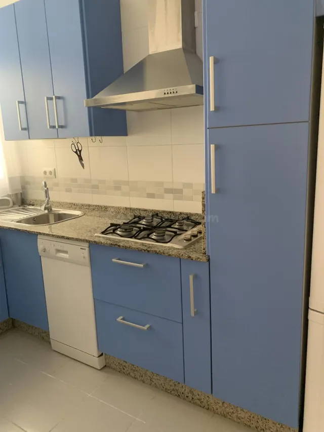 APARTAMENTO DE 2 habitaciones CON GARAJE EN PLENO CENTRO - foto 5