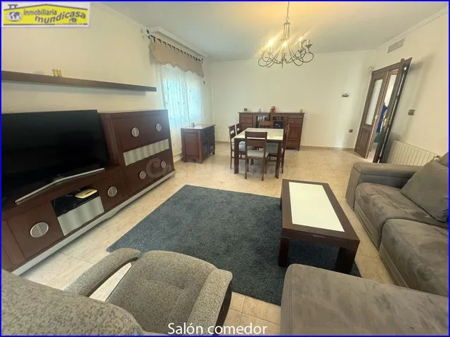 Impresionante Chalet en Urb. Montepinar - El Esparragal con  - foto 3