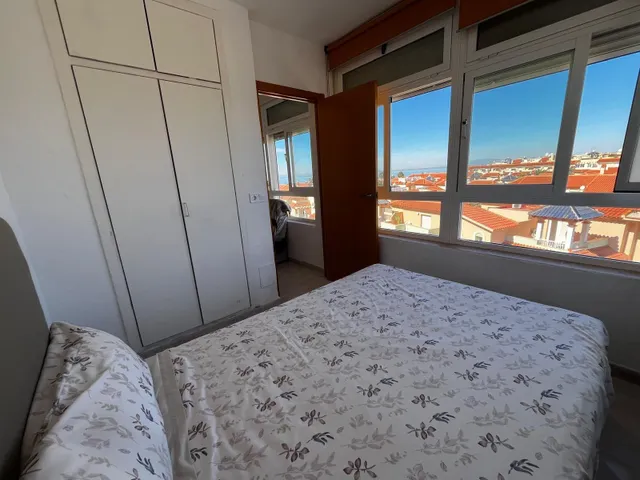 OPORTUNIDAD EN PRIMERA LINEA PROXIMO A PAQUEBOTE — 16