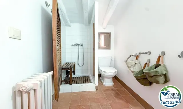 Casa en venta en Espolla — 37