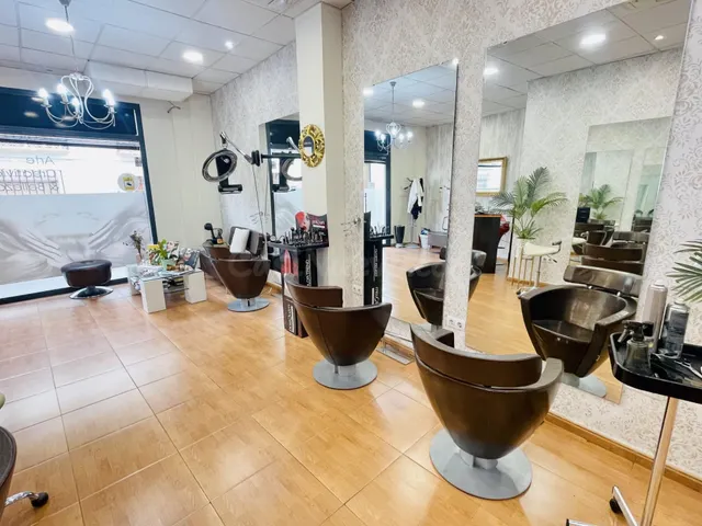 LOCAL EN VENTA EN ZONA CERCANA AL MERCADO DE ABASTOS¡¡¡¡ - foto 5