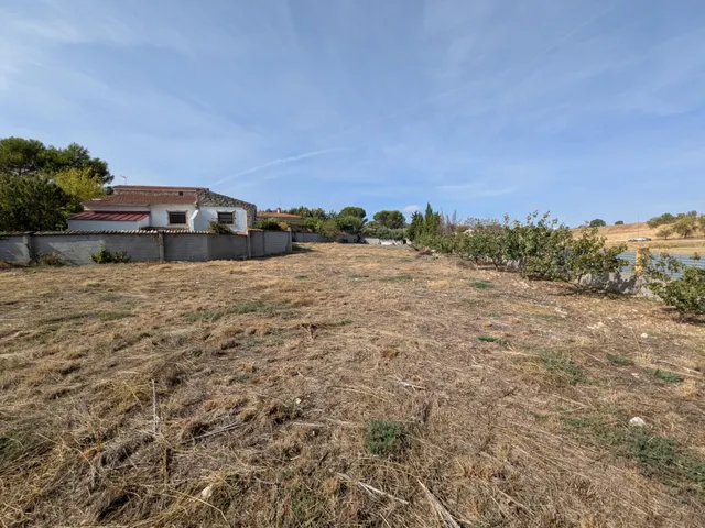 Parcela urbana en Pezuela de las Torres — 18