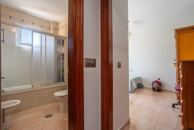 HUERCAL ALMERIA - LOS PINOS: TRIPLEX 4 DORMITORIOS + 3 BAÑOS + GARAJE SOTANO AMPLIO CON BODEGA + PATIO — 22