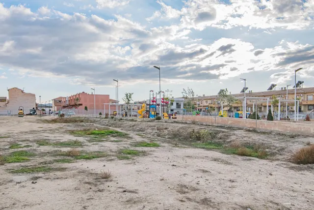 OPORTUNIDAD DE SUELO URBANO EN LA LOCALIDAD DE CHAUCHINA EN URBANIZACION RESIDENCIAL — 22