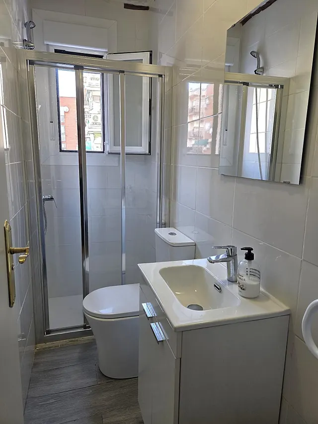210.000 € | Luminoso piso SUR semirreformado en Casco Antiguo de Leganés (edificio de pocos apartamentos) — 9