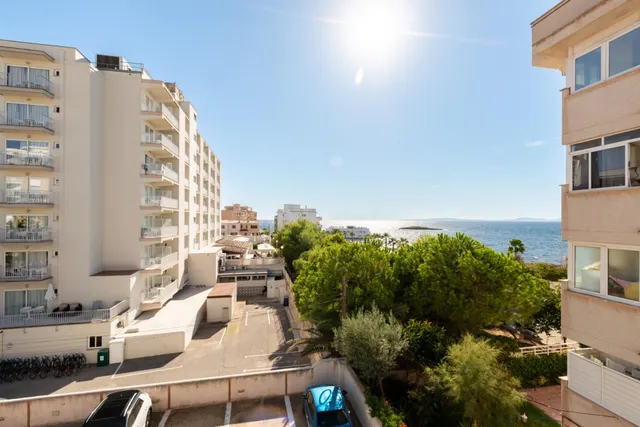 Ático con balcón, terraza y vistas al mar en Cala Estancia,  - foto 3