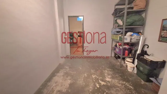 AMPLIO BAJO DE 3 habitaciones, CON TERRAZA JARDÍN A ESCASOS METROS DE LA PLAYA. ORIÑON — 37
