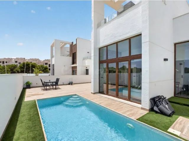 Villa 4 habitaciones 149m² en venta - Los balcones - foto 2