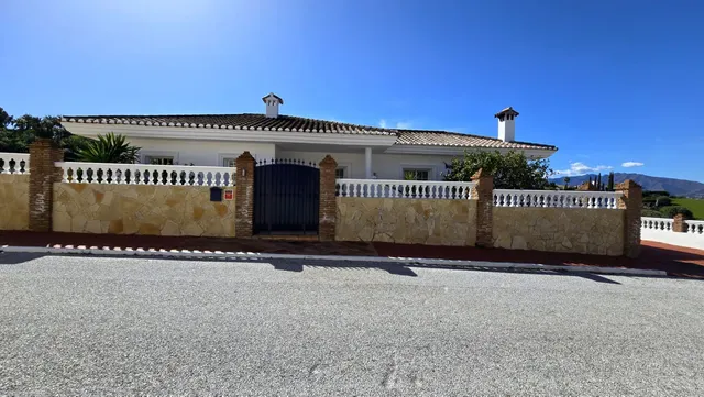 Chalet 4 habitaciones 214m² en venta - Riviera del sol — 7