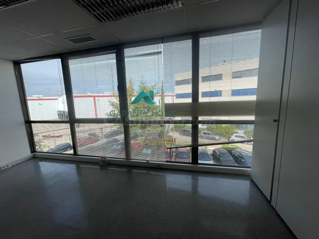 Oficina de alquiler en Valdelacasa, Alcobendas - foto 3