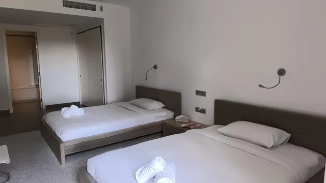 Villa de Lujo 5 habitaciones 111m² en alquiler - Plaza de toros — 39