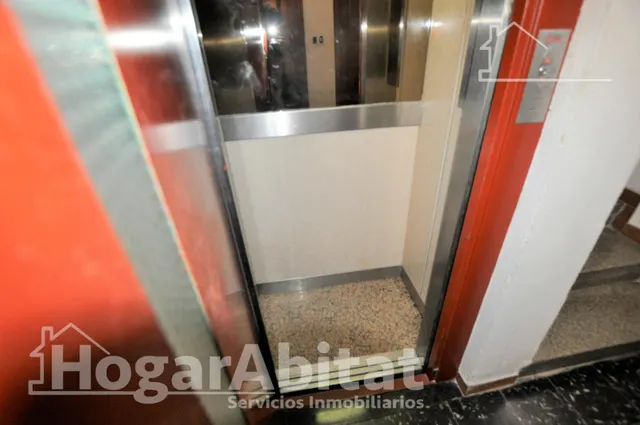 REFORMADO Y TODO EXTERIOR CERCA DEL METRO EN MISLATA — 26