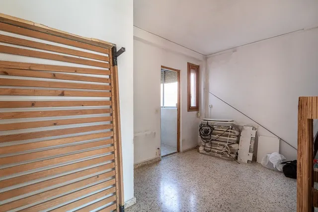 Edificio en Zaidín — 31