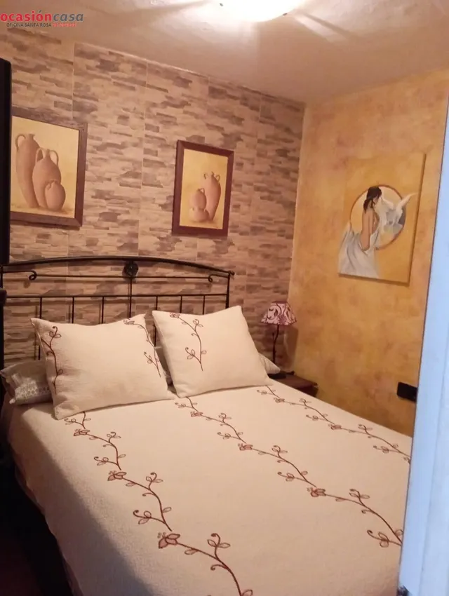 CASA EN VILLAHARTA — 8