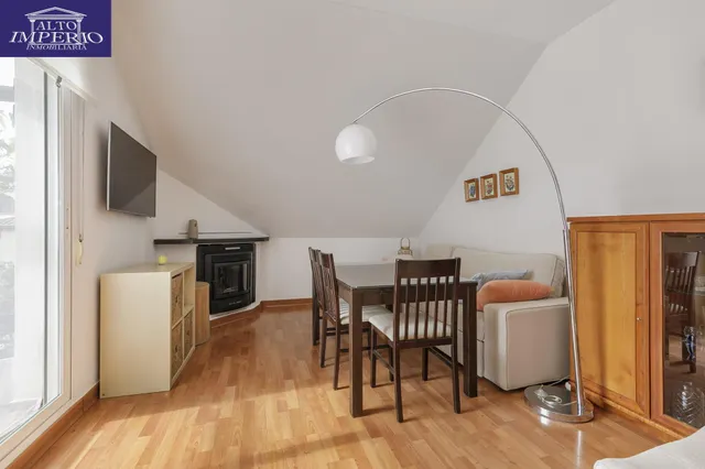Ático en venta en La Zubia — 10