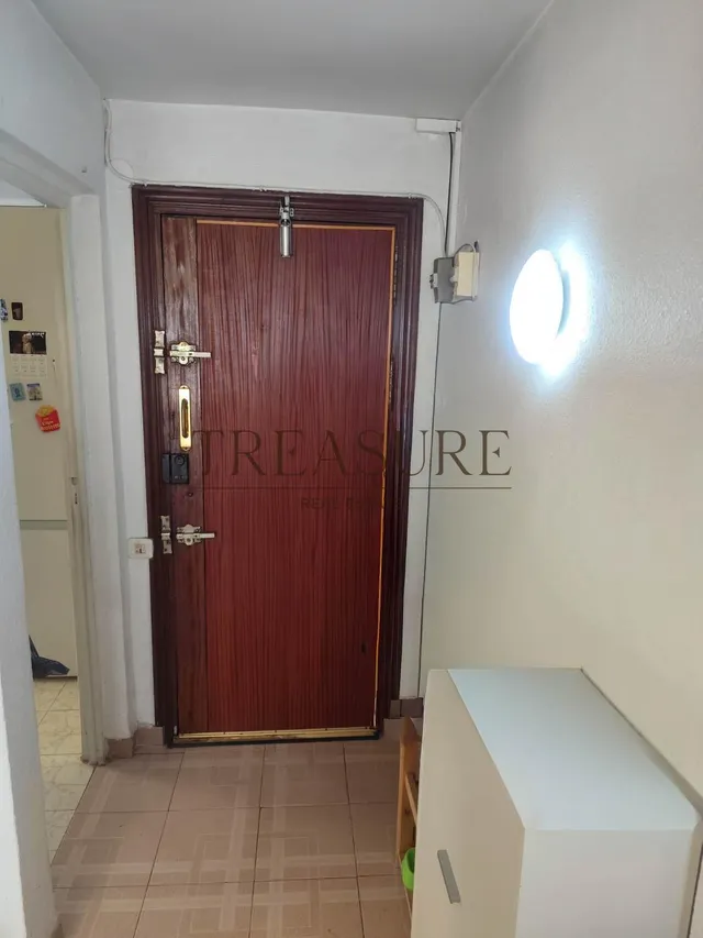 Piso en venta en Avenida de la Libertad - Edificio Los Pinos — 12
