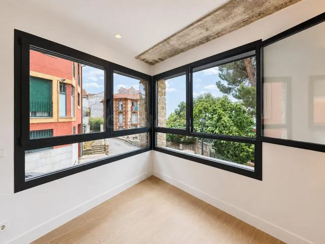ESPECTACULAR APARTAMENTO A ESTRENAR EN MIRAFLORES DE LA SIER - foto 2