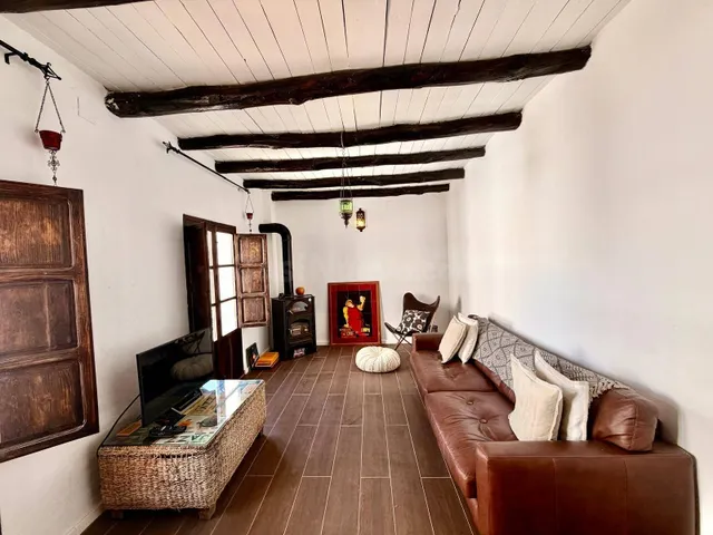 Encantadora Casa Reformada en el Corazón del Casco Histórico de Salobreña — 6
