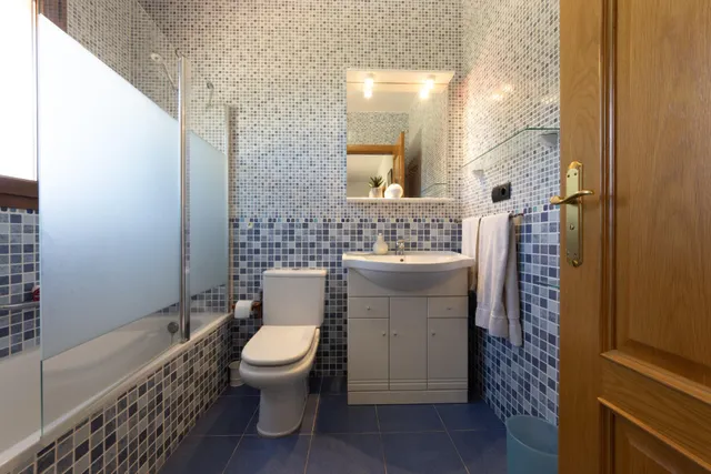 Espectacular Chalet en Mont-Roig del Camp con Piscina y Amplio Jardín — 35