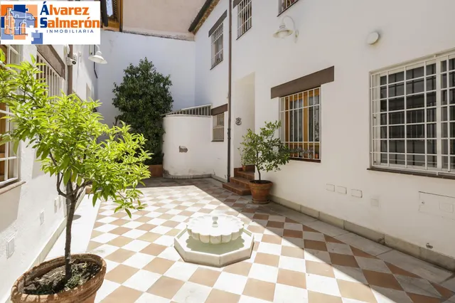 La casa de tus sueños en el centro de Granada — 33