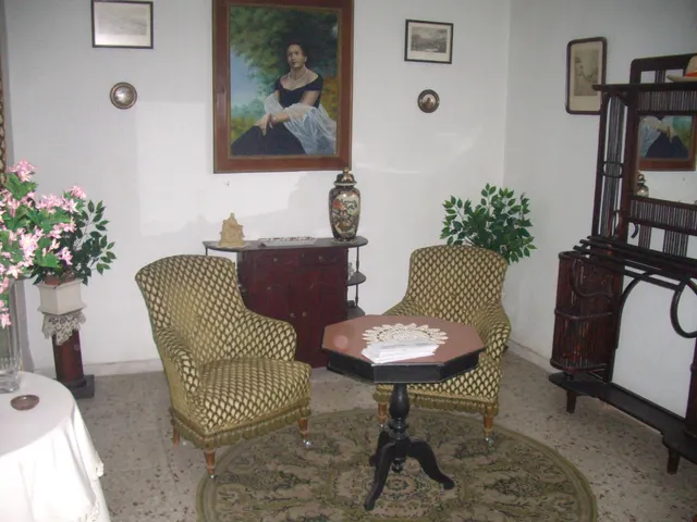 MAGNIFICA CASA CENTRICA EN BERJA — 2