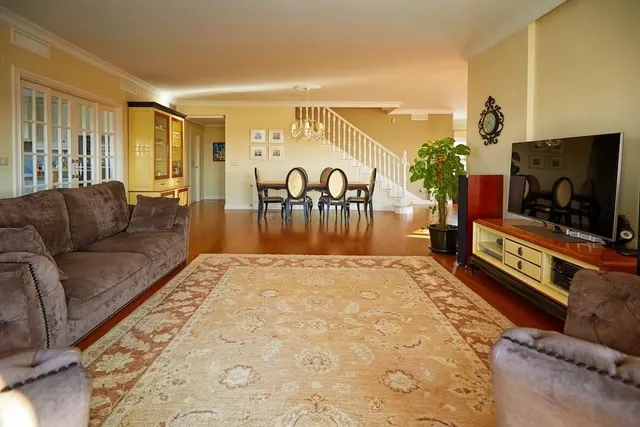 Villa 5 habitaciones 379m² en venta - Pueblo 5 — 7